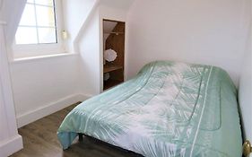 Appartement rénovée SUPERBE VUE MER au 2ème étage du Château de Trestraou - Réf 864